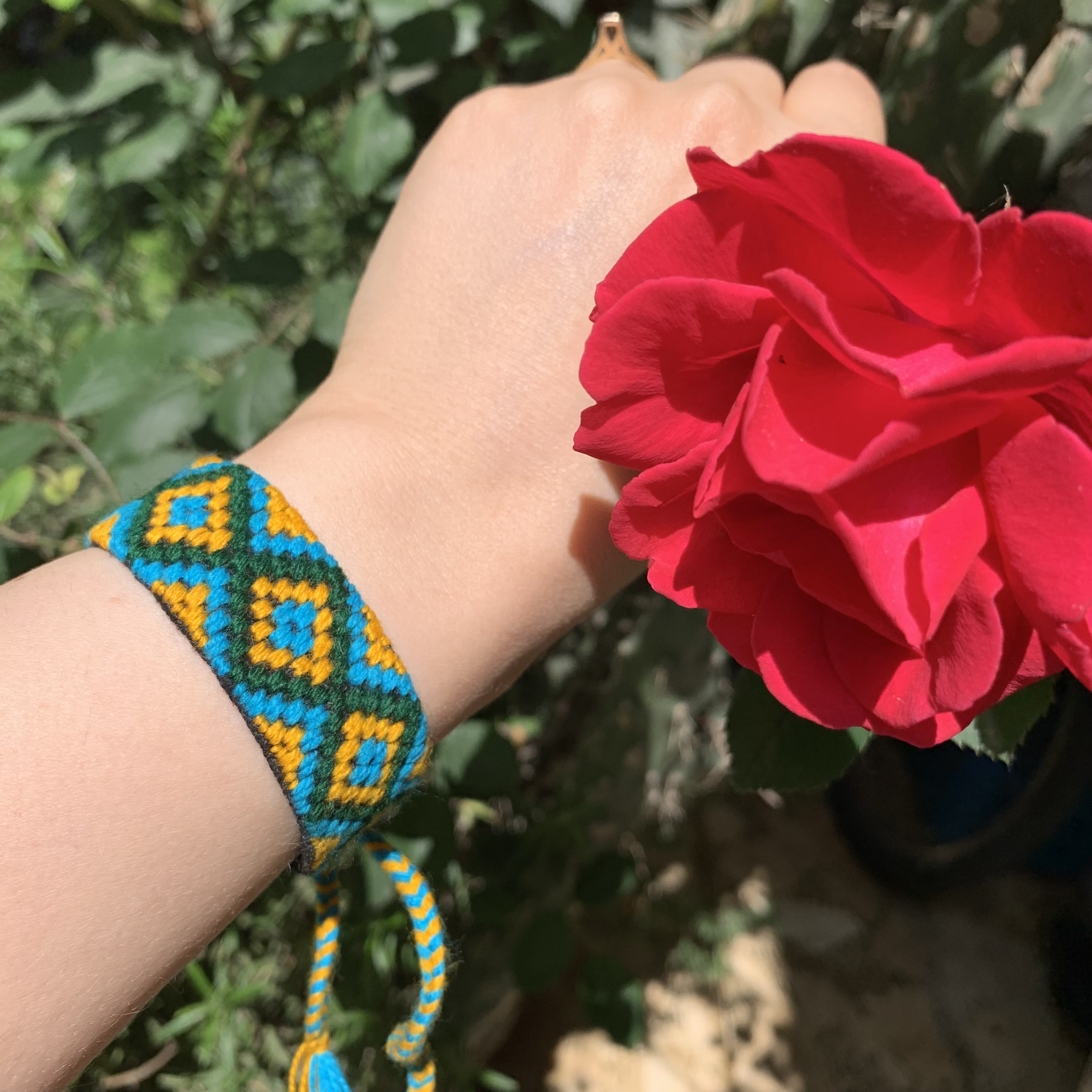 دستبند سوزندوزی عرض ۲.۵ سانت( با تنوع)